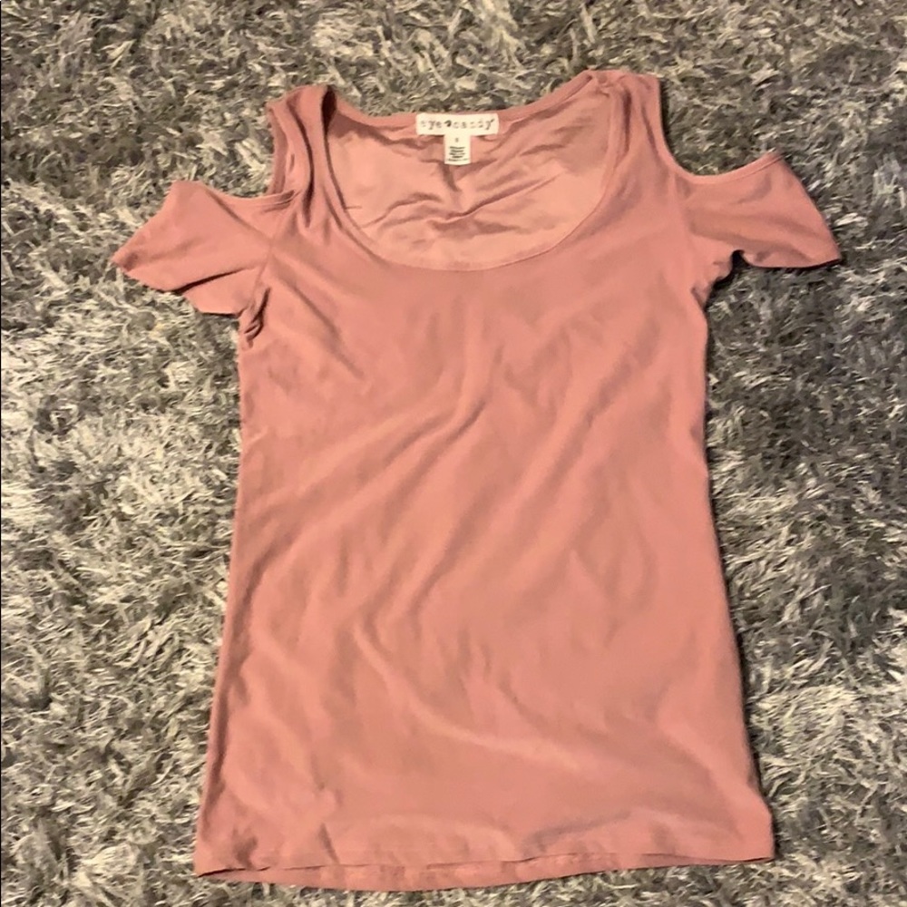Pink-ish shirt